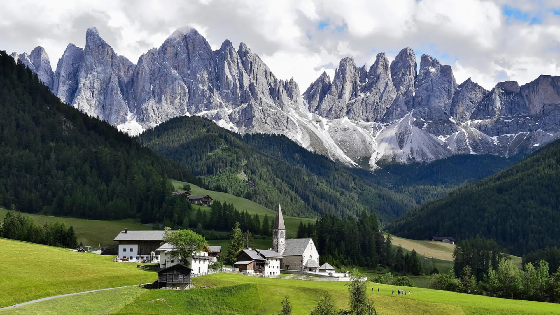 Dolomity